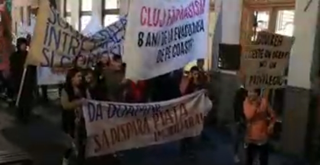 Protest fata de „chiriile nebune” din Cluj-Napoca. S-a scandat „Da Doamne sa dispara piata imobiliara”